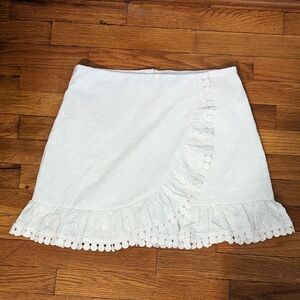 NWOT Ladies size 6 Lilly Pulitzer Ellia Skort - Eyelet fabric - $108.00 retail